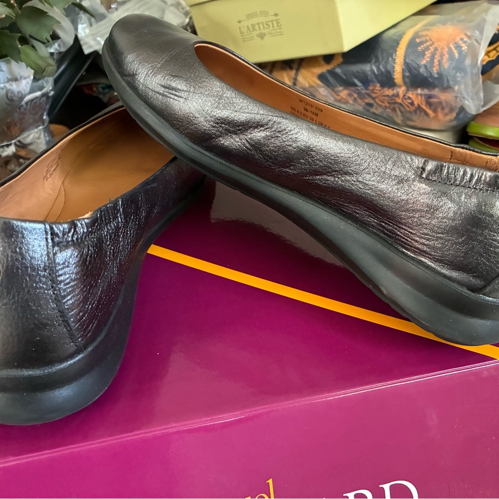 Samuel Hubbard Women's Shimmering Pewter Loafers - Picture 2 of 8